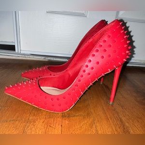 Vala Pump by Steve Madden 7.5